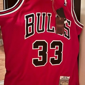 Medium Swingman Scottie Pippen Bulls Jersey 97/98 season Mitchell & Ness